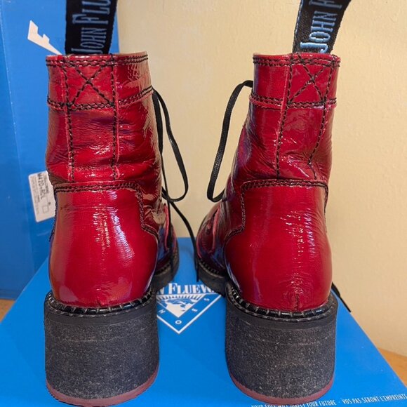 Fab Fluevog Slacker Tardy boots - Picture 7 of 11